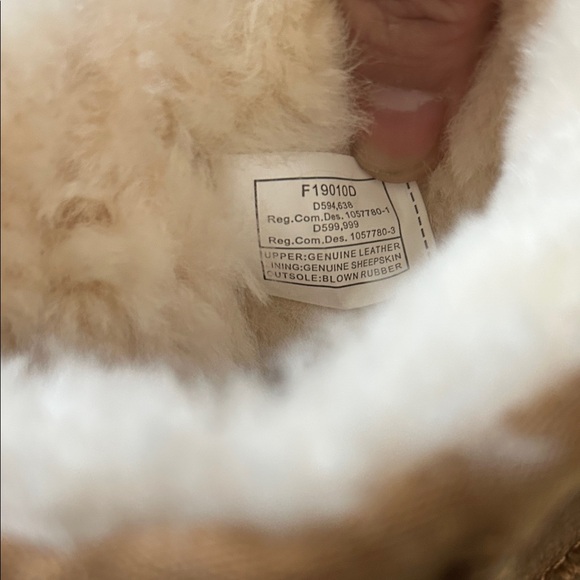 UGG Classic ultra mini platform Chestnut Ankle Boots - Picture 8 of 9